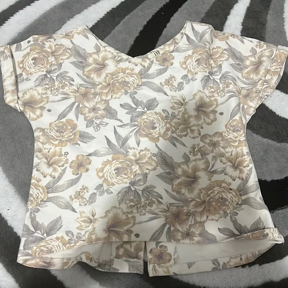 Crop top - Picture 1 of 2